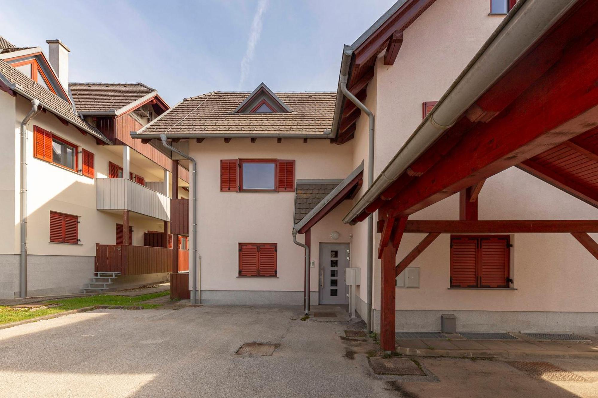 בוהין Timber Apartment מראה חיצוני תמונה